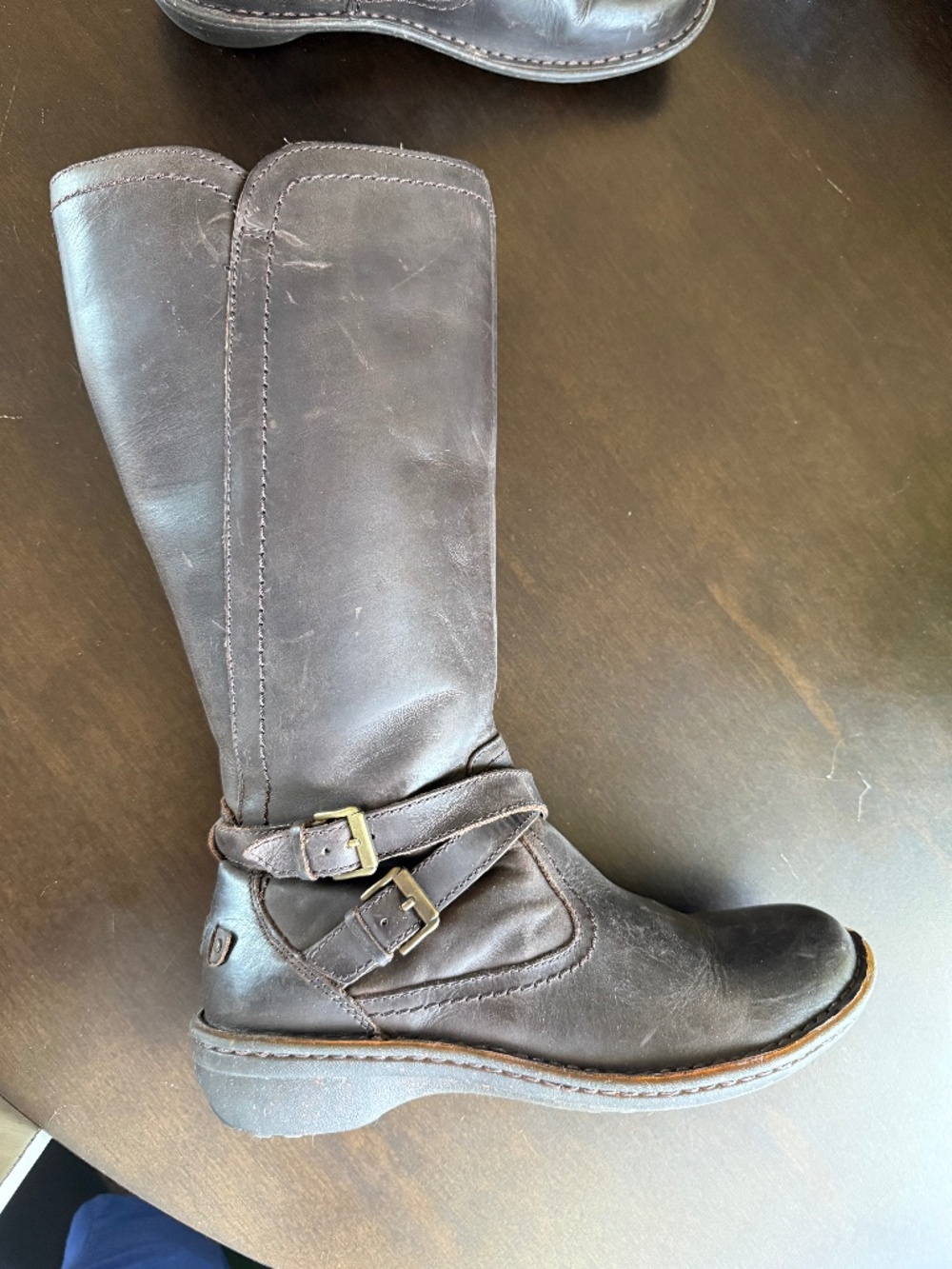 Ugg leather lined boots size 8